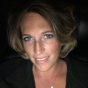 Meet your Posher, Robyn